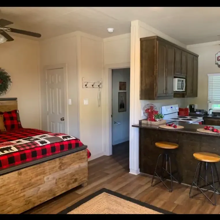 The Bluff Red Cabin